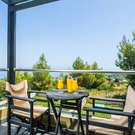 Sunny Villa Hanioti